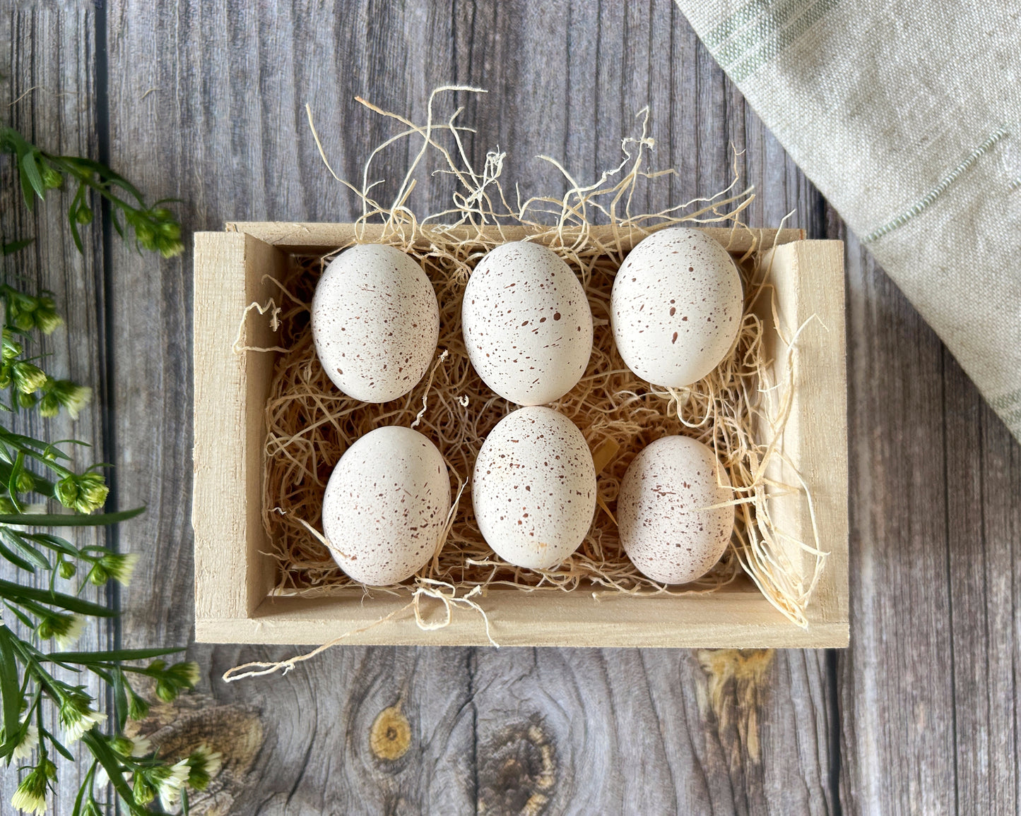 Speckled White Ceramic Quail Eggs, Dozen